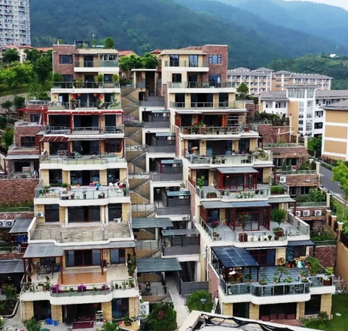 萊茵斜行電梯入駐水夢庭苑，讓詩意棲居毫不費(fèi)力